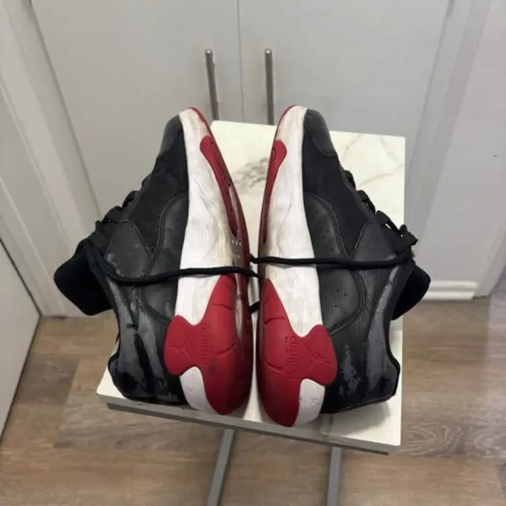 Jordan CMFT Low Black and Red Sneakers size 11